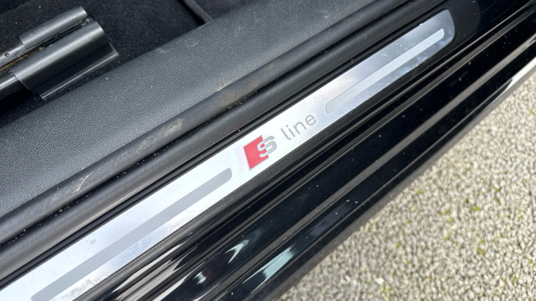 Audi A1 30 TFSI S Line 5dr Petrol Hatchback